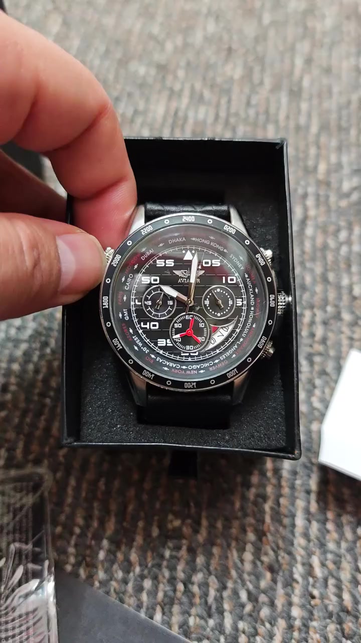 سلام علیکم. 
ساعە افتور طارین اصلی للبیع. مكینه یابانی. كرونوكراف. منفذ یومی. رینك داخلی دوار. مستخدم نضافه عالیه مع علبه و مرفقات. سعر 130 الف.


**إذا كنت صاحب هذا الإعلان وتريد حذفه لأي سبب، رجاءا أرسل رسالة إلى الدعم الفني**