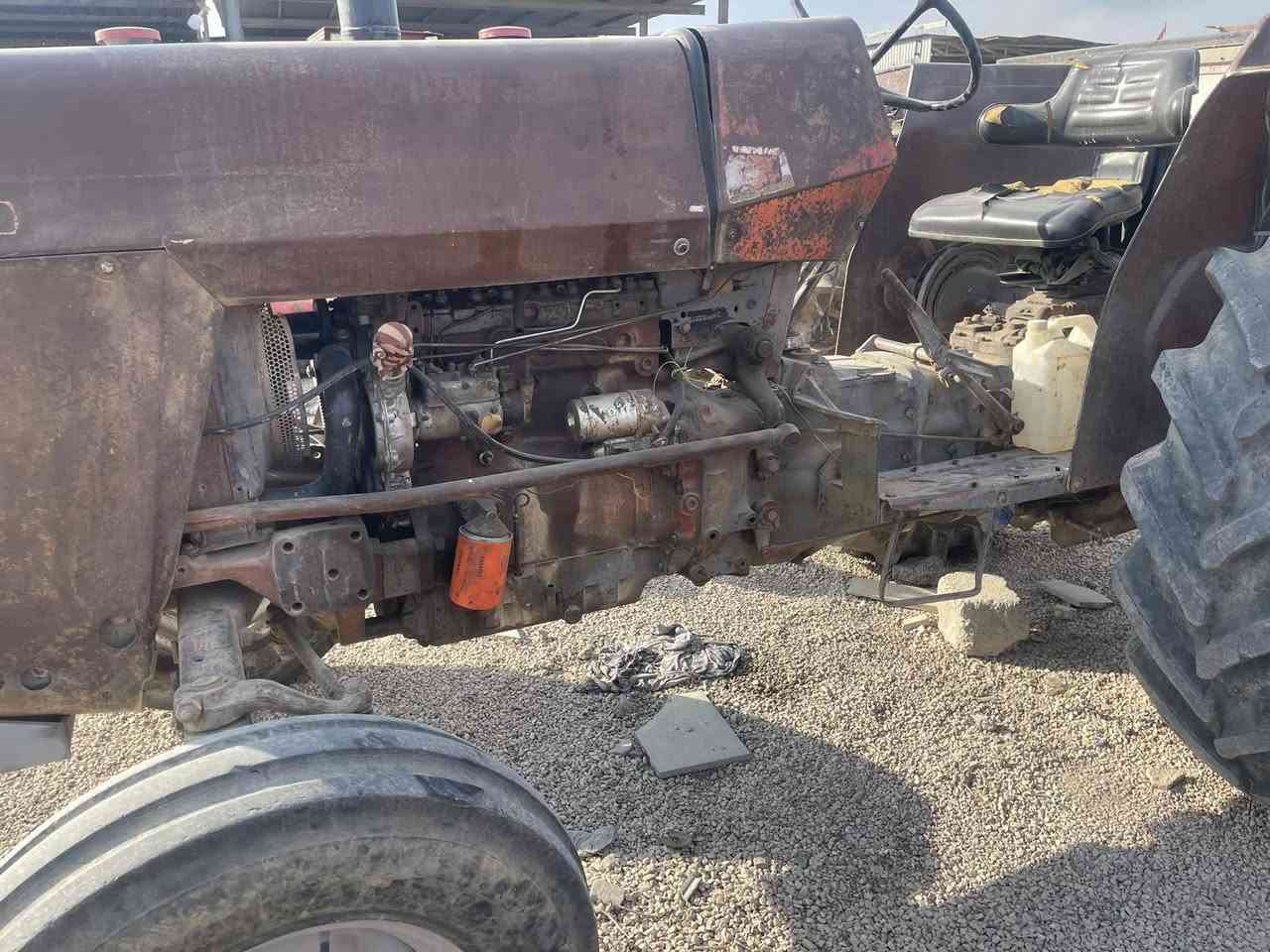 فورگسن ٢٩٠لبيع 
كتاب شريكه 
موديل ٨٠
عينوان أربيل طريق مخمور
***********
***********
