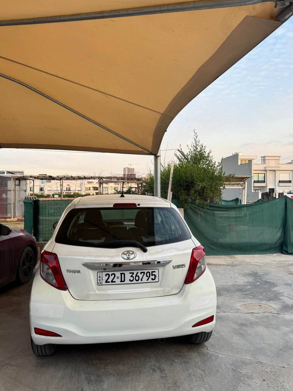 یارس ٢٠١٢. بێ سبوخ. دوجێ تەعدیلی هەیە 
٩٥$
*********** Singapore
