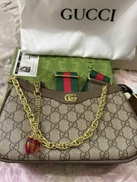 GUCCI • للبيع