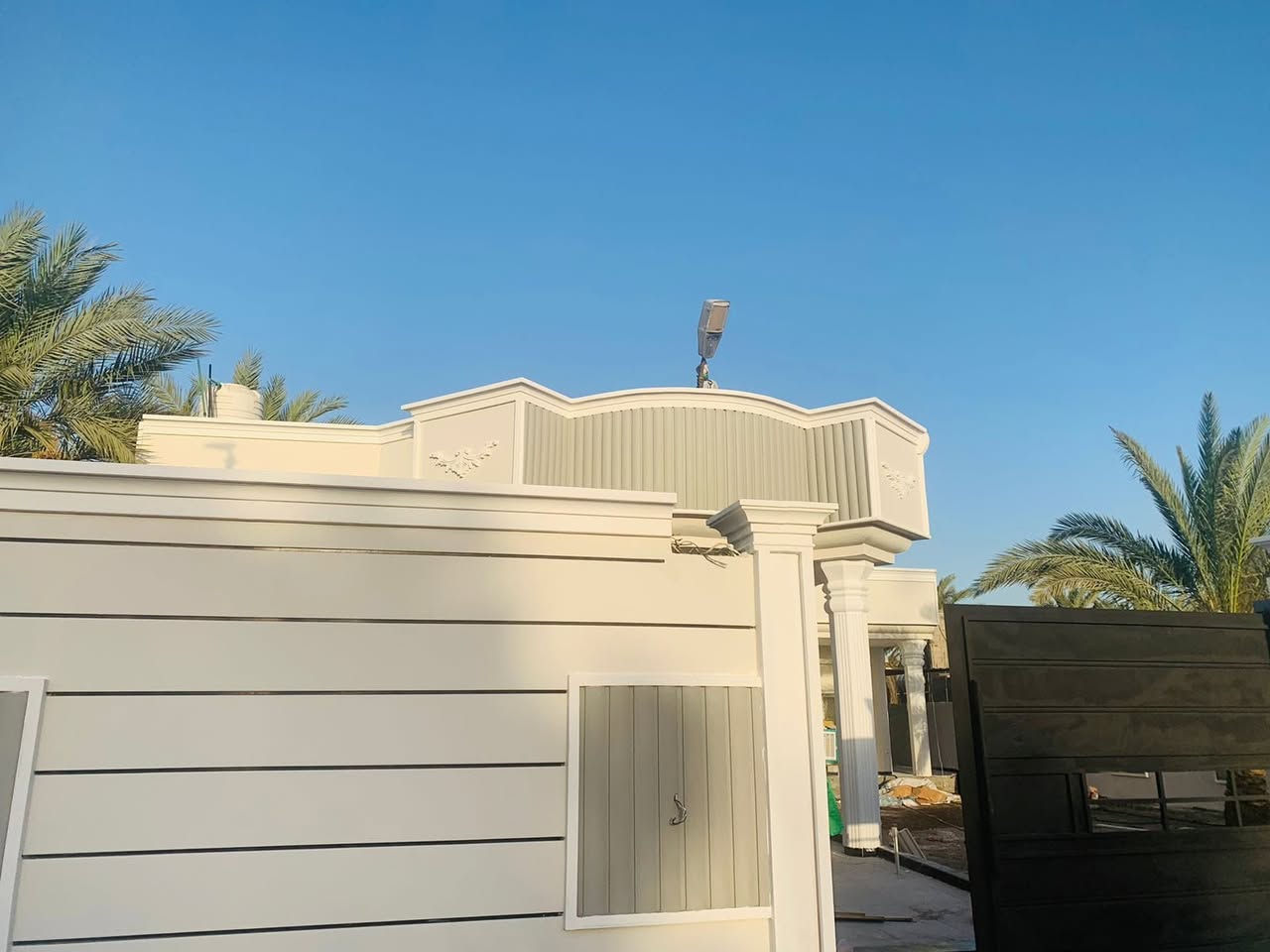 🧱🧱السلام عليك
  صبغ المنازل ووجهيات المنازل ⛏️بأسعار مناسبه جدا 🧱شغل ⛏️درجه اوله اضافه الحجر وسراميك المنازل الداخليه والخرارجيه اخوكم علي الصباغ 
للاستفسار الاتصال متوفر وساب تلي وبخدمتكم التصال الارقام  (***********)(***********)﷼
