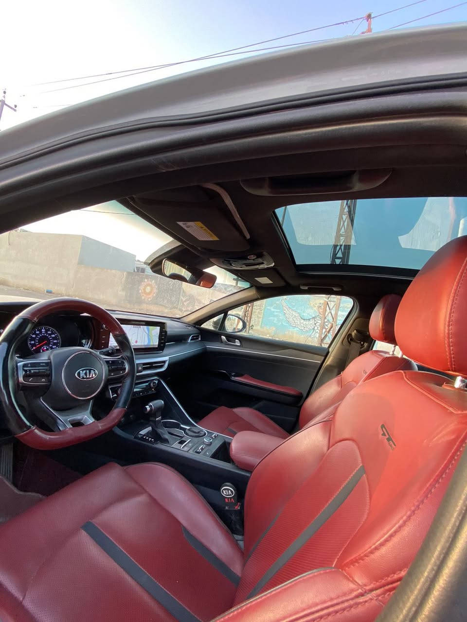 ‏K5 جيتي لاين 
‌‎موديل 2022 
‌‎مواصفات GT LlNE
رقم معوقين ذي قار وكاله عامه ومطلقه
‌‎اللون سمنتي
‌‎فول مواصفات بنوراما
‌‎بصمه
‌‎شحن هاتف لاسلكي 
اوتو هولد
‌‎قياده ذاتيه ؏ الخطوط السريعه
‌‎هاند بريك بصمه 
‌‎ سقف أسود بانوراما
 مثبت سرعه 
‌‎نضام ABS
‌‎مانع انزلاق
‌‎حساس أطارات 
‌‎بك لايت ليد
‌‎شاشة كبير 
‌‎كامره دواره
كشافات امامي
‌‎شاشه اعطال
‌‎ويل كروم لونين
‌‎رادار جانبيه
‌‎مراقبة النقطة العمياء
‌‎رادار الخطوط البيضاء 
‌‎اشاير بالمري 
‌‎كشنات جلد احمر
‌‎مقعد للسائق قابل للتعديل كهربائياً
‌‎لايتات ‏3 عدسات 
‌‎نضام قياده أيكو + سبورت +سمارت +نورمال
‌‎بلوتوث + aux + usb
‌‎فول تحكم ستيرن
‌‎كير أوتو + عادي
‌‎ئوتو بريك 
‌‌‏ ‏الخريطة
‌‎ستيرن حرف D  
‌‎Led +  زينون
السياره فول رادرات
‌‎التشغيل عن بعد‌‏
‌‎نظام الملاحة
‌‎مصابيح خلفية LED
مصابيح ضباب LED
لاسلكي Android Auto
حادثه قطعه وحده فقط سطحي ماواصل اي شي
‌مشتغلينه نضام عازل صوت للسياره كله ب 250دولار
ماشيه 25
السعر 180وبي مجال
 خط ***********
 واتساب***********
