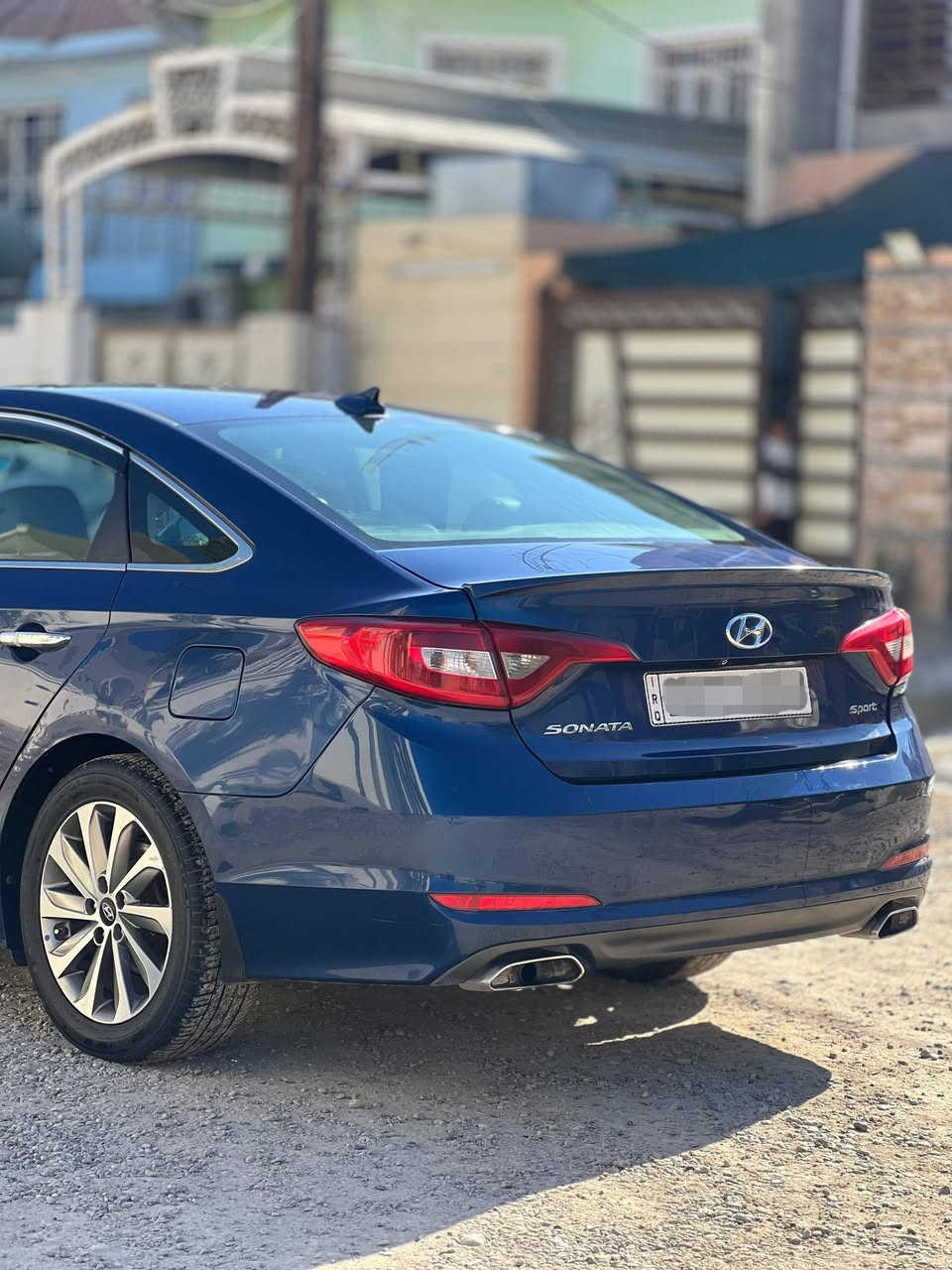 سوناتا 2016 سبورت فول عدا الفتحه رقم بغداد انگليزي سياره جديده جاهزه بدون اي نقص ظررها تبديل قطعتين بلادي نفس اللون وجاملغ صبغ بدون ايرباك تخم تاير گير محرك كله جديد محركها 2400 وارد امريكي *********** السعر 120
