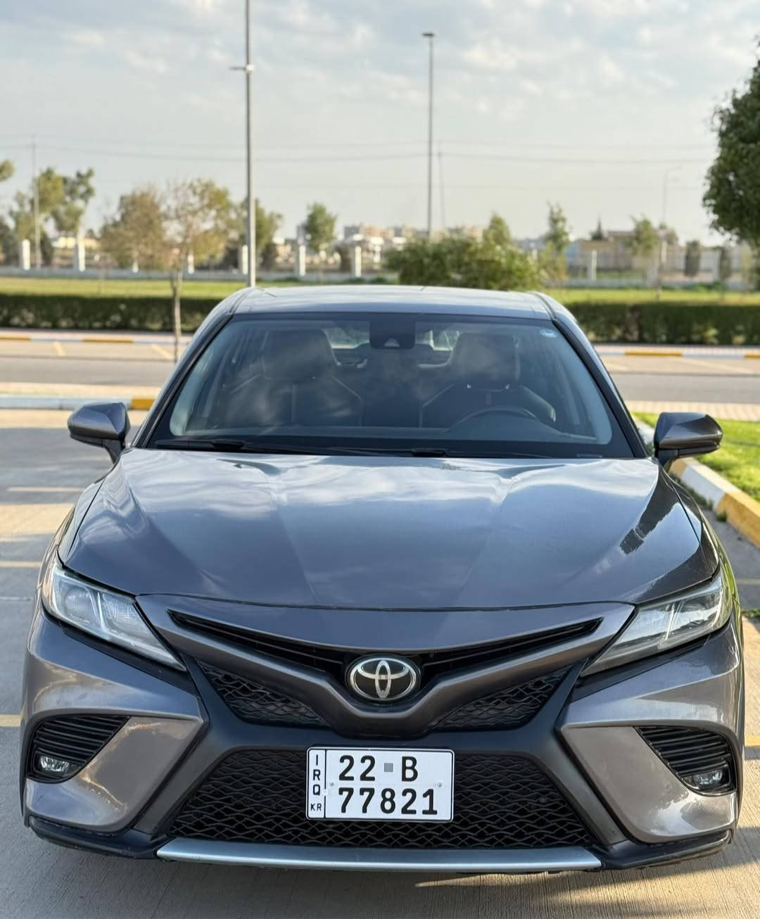 تويوتا كامري  2020 SE‏‎
مواصفات 
كشنات كهربائي 
كير اوتوماتيك و عادي
كير على الاستيرن 
‏شاشة 
ناضور ليلي
‏‎كاميرا 
تحكمات ستيرن و تحديد سرعه 
تحديد مسار 
‏رادار امامي و خلفي
رادار جانبي
‏‎لايتات زينون LED
وباقي المواصفات المعروفة بالسيارة 

ضرر فقط جاملغ السائق ونص البونيت
ونص جاملغ الخلفي كلير امريكا 
الشاصي والدواخل مكفول
السيارة رقم اربيل باسمي شرط الوكالة او التحويل نفس اليوم
هزة وفحص وسنويه جديدة 
ماشية ٣٢ الف فقط 
السعر 168$ وماكو هيج سعر بالسوك 
مكان السيارة اربيل 
***********
