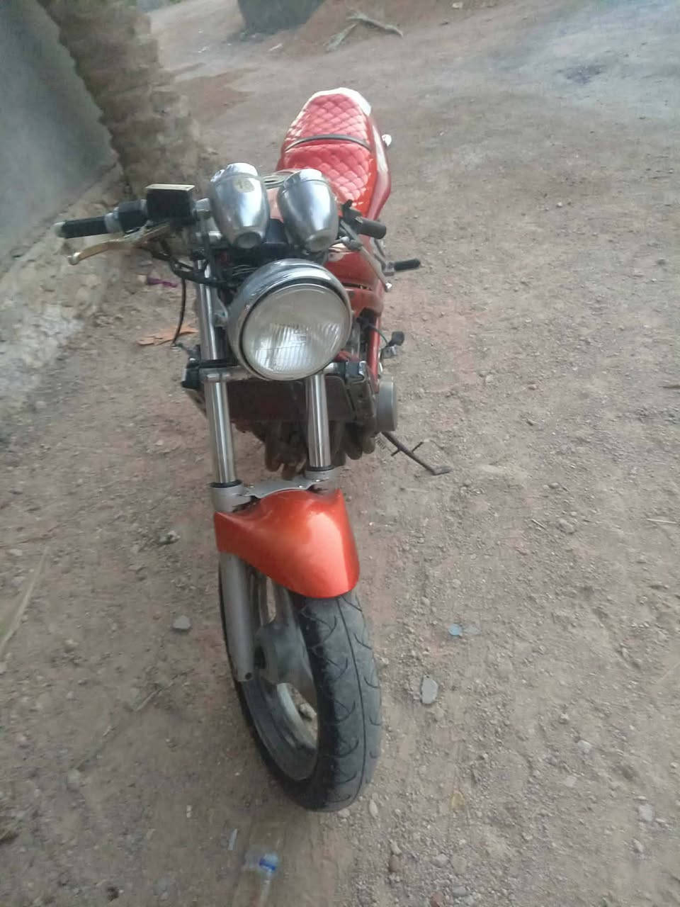 ا
السلام عليكم دراجه بطح للبيع بيه نقص بصيط مكاني بلهلال سعر خاص


**إذا كنت صاحب هذا الإعلان وتريد حذفه لأي سبب، رجاءا أرسل رسالة إلى الدعم الفني**