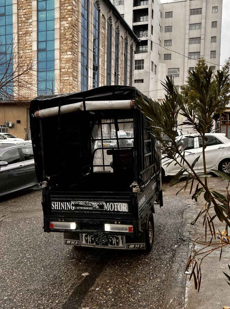 سڵاو بەرێزان ماتۆری سێ تای مۆدێل 2026 بۆ فۆرشتن 

* ماتۆرەکە سفر سفرە هەموو شتەکانی بیلادیە.

 * کەپر و چەمچەی بەرزی بۆ کراوە لایلۆنی پێشیشی بۆ کراوە .

* جائیز جائیزە مەکینە و گێر و کارەبای و هەموو گیانی بە شەرت .

* بەستراوی وڵاتی سینە عادیەکانی بازار نیە .

*مەکینەی ئەسڵی 

ماڵی ئەم وەرزەیە بۆ کاسبی گرێبەست و عقدی لەگەڵە

نرخی 16وەرەقە

شوێن / سلێمانی 

موشتەریت یان نانە بنێرە یان تەلەفوون بکە 
زۆر سپاس 

***********
*********** السليمانية, العراق

