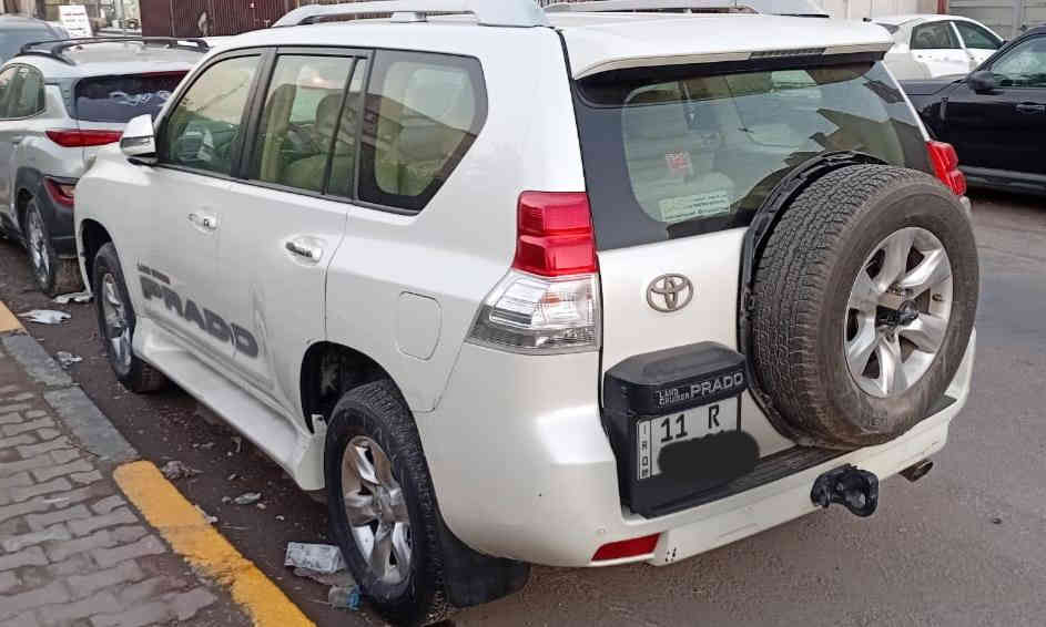 برادو ٢٠١٣V6 للبيع  
دبل تانكي هوك خلفي سبير تعليك فتحة بصمة مري شفط فور ويل ٧ راكب تبريد ثلاث قطع ثلاجة بالفرس بصمتين اصليات تخم تاير برجستون السيارة جديده لوك ماشيه ٢٢٣ الف حقيقي ع ايد وحده مابيه اي نقص ترايها مال ٢١ بيها صبغ جاملغ امامي ايمن اثر طخه بسيطه بدون داخل وبيه بارد بالجاملغ الخلفي وحافة الباب فقط
رقم بغداد  الجديد ب اسمي
 مكان السياره جميلة
السعر 280$
***********
