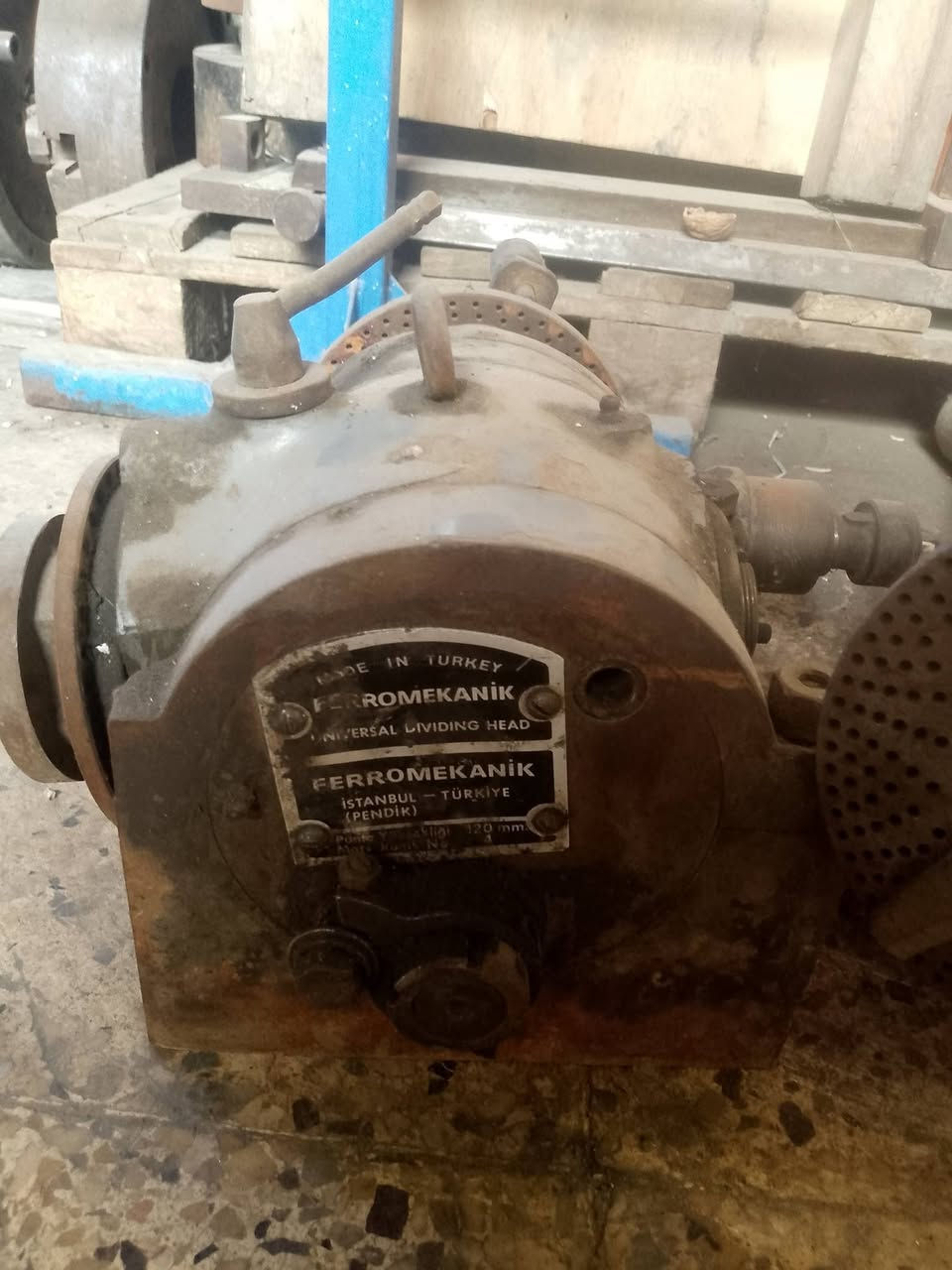 للبيع التواصل عالرقم ***********
