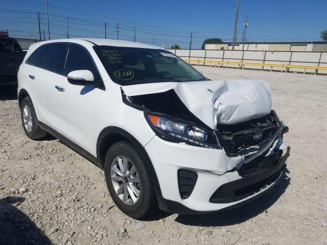 سورنتو ١٩
السيارة فقط بنيد مبدل والباقي مكفولة 

٤ سلندر ٧ راكب جلد شاشة جبيرة لد زنون ٣ عدسات  

السعر 170  وبيها مجال 
مكانهة بغداد / حي العامل

***********
