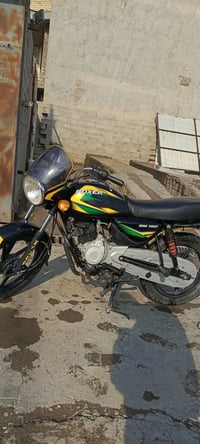 دراجه بوكسر 23 للبيع مكفوله من كلشي جيب فيتر وتعال خير من الله الدراجه...