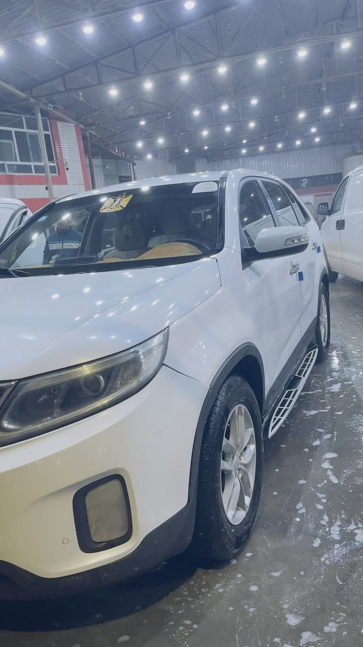 السلام عليكم
سورنتو 2014 وارد امريكي 

حدادية جديدة 

تخم تاير جديد

شاشة

حساسات خلفية 

دواخل بلازي مع تلبيسه اصلي 

تدفئة تبريد 

ضرر جاملغ ايسر فقط 

للبيع او المراوس حسب القناعة

تحويل مباشر 

مكلف بالنشر

للتواصل ***********
