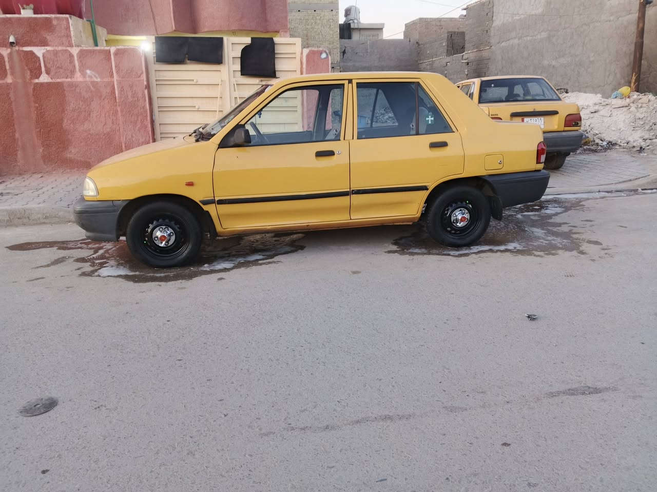 سلام وعليكم سايبه 2015سياره مكفوله لا ضربه ولا صبغ  مكينه مكفوله لا تنقيص ولا تبخير هيئه مصفره سنويه ساقطه جاي امشي ب معاملتهة ماباقي شي بس ابصم شراي اتصل وبيك خير وتدلل ‏‪***********‬‏ مكان بغداد الشعب
