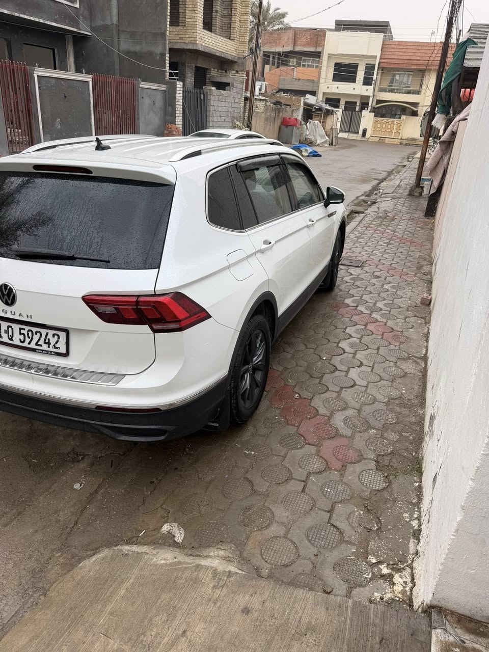 𝟐𝟎𝟐𝟑 𝐕𝐎𝐋𝐊𝐒𝐖𝐀𝐆𝐄𝐍 𝐓𝐈𝐆𝐔𝐀𝐍-𝐒𝐄,𝐒𝐏𝐎𝐑𝐓
فولكس واكن تيكوان SE SPORTموديل : 2023

اللوان : ابيض 

استيراد على ايدي اني مستوردها 

عداد المسافة : 

31 ميل  

فقط باب تبدل خلف السائق فقط 
+ نصف باب السائق 

المواصفات : 𝐒𝐄,𝐒𝐏𝐎𝐑𝐓

7 سبعة راكب 

فـــول فـــول مواصفات 1/1

بدون فتحة فقط

‏‎كيج الكتروني 

ابواب بصمة

‏‎بصمة تشغيل 

تشغيل عن بعد (Remote Start)

بريك بصمة

‏‎شحن وايرليس

‏‎شاشة دشبول ديجيتال

‏‎كاميرا

سستم سماعات  (Bose)

اوتو ستارات (Auto Stard)

‏‎تحديد سرعة 

تحديد مسار

نقاط عمياء‎

‏‎رادار امامي 

‏‎رادار جانبي  

‏‎رادار خلفي

‏‎حساسات امامي

حساس خلفي 

نظام : Eco

نظام : Normal

نظام : Sport

كشنات جلد

كشنات كهربائي 

‏‎كشنات هيتر 

تحكم ستيرين

‏‎تبريد لمس

تبريد مركزي

لايتات ليد وعدسة زينون بيلادي

تغليف الكاعية عزل وجلد 
تخم تاير وبطارية جديد 3سنوات ضمان 

السعر 205 وبيها مجال 

***********
 باسمي رقم بغداد
