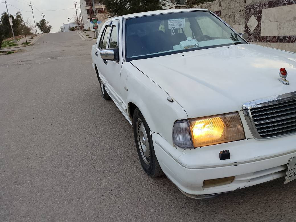 سلاوى خواتان ليبيت نيسان سدريك 
كيرومه كينه ى زور به زبوت و بيكيشه يه 
جام كاربا ته زجيل و سماعه كيج و كارباى و هاند بريك و هه موى ئيش ئه كات 
سه ياره كه عاتلاتى نيه و زور بى كيشه يه مالى فه قيره باره ى علوجيكه سه نه وى ئه سليكه ى ون بوه ساحب سه نه وى مه وجوده غرامه ى نيايه له سه ر كرياره سعرى علوجيكم نوسيوه سعرى 24 وه ره قه و معامله يه برايانه ناونيشان جمجمال السليمانية, العراق


**إذا كنت صاحب هذا الإعلان وتريد حذفه لأي سبب، رجاءا أرسل رسالة إلى الدعم الفني**