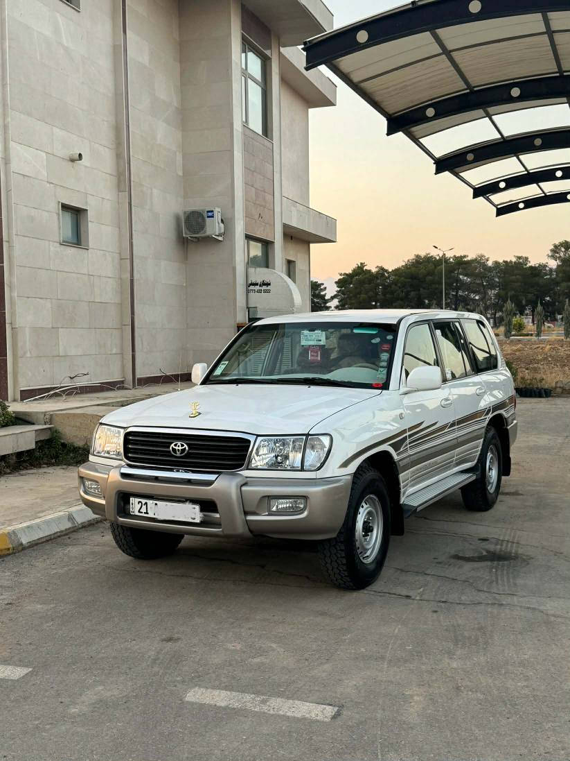 مونيكا مؤديل 2001 سئ روبع نا وزه رد ته بريد سه لا جه ده بل ته نكيوو ده بل سپير سه نه وي تا زه به نا وي خؤمه وه يه تا يه ي تا زه نا وي له حا سيبة نيه به  شةرت پارچةو پةلةيةكي بؤياخة  بي ناوگرتن سه يا ره كه لؤك لؤكه سعري 170 و معامةله لة سليمانية *********** السليمانية, العراق
