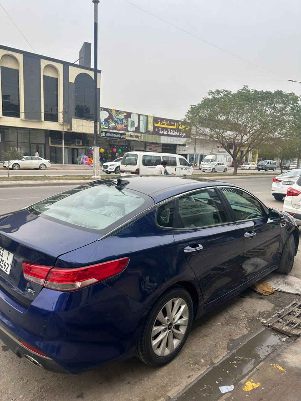 سلام عليكم
كيا اوبتما
مديل 16
رقم بغداد بأسمي 
مواصفات ex فول مواصفات للاخير
حادث امريكا موضح بلصور بدون دواخل بدون ايرباك
بيها بلعراق صبغ قطعتين  اثر جراد
مكينة معلايك كازكت اكفلها من التنقيص والتبخير
ماشية 121 الف
سعر 135 وبيها مجال
***********
