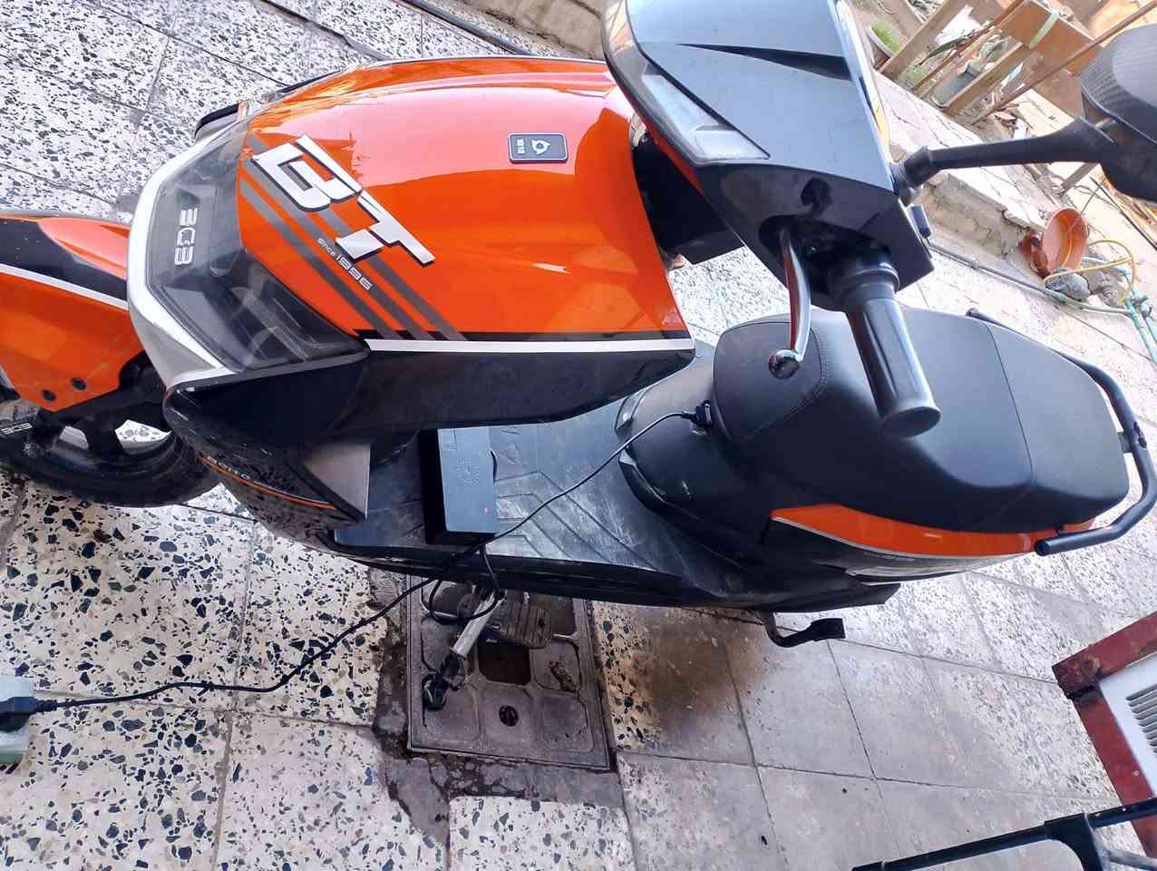 سلام عليكم دراجه شحن BT دراجه نضيفه وجديده عدد بطاريات 6 سويجين وبصمتين دراجه فقط الكفر الامامي مكسور شويه منه مكاني بغداد بياع الاستفسار ***********
سعر 700 وبيها مجال
