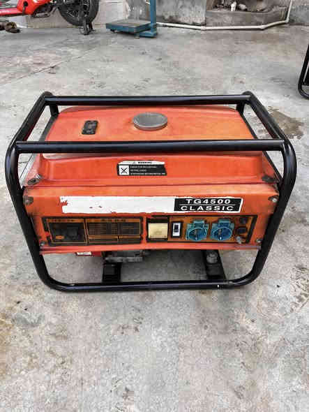 ئةو مؤليدانة بؤ فرؤشتن هةمويان بةشةرتن شوين حاجياوا هةر يةكةو سعريكن ***********
***********
