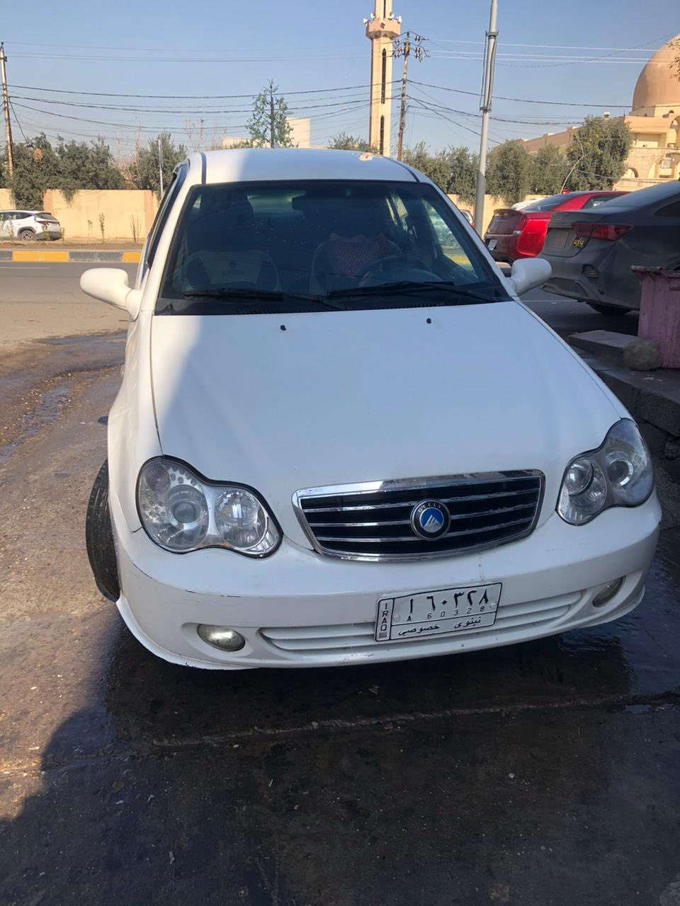 السلام وعليكم
سيارة سيكي ck 
موديل 2013 الشكل القديم
السيارة نضيفه حيل وكاعدة وبل واقع احلى من الصور
السيارة محركها كورله
تاخذها شرط محرك وكير 
السيارة ضررها فقط جاملغ يم السايق مبدل
وجاملغ السايق بي شبر بارد 
تبريدها ثلج ❄️ ⛄️ والتدفئه مالتها رقم ١ 🔥 
والسيارة شرط التحويل
سعر السيارة 56 وبيها مجال.
 للاستفسار او الاتصال 
هذا رقمي ***********
