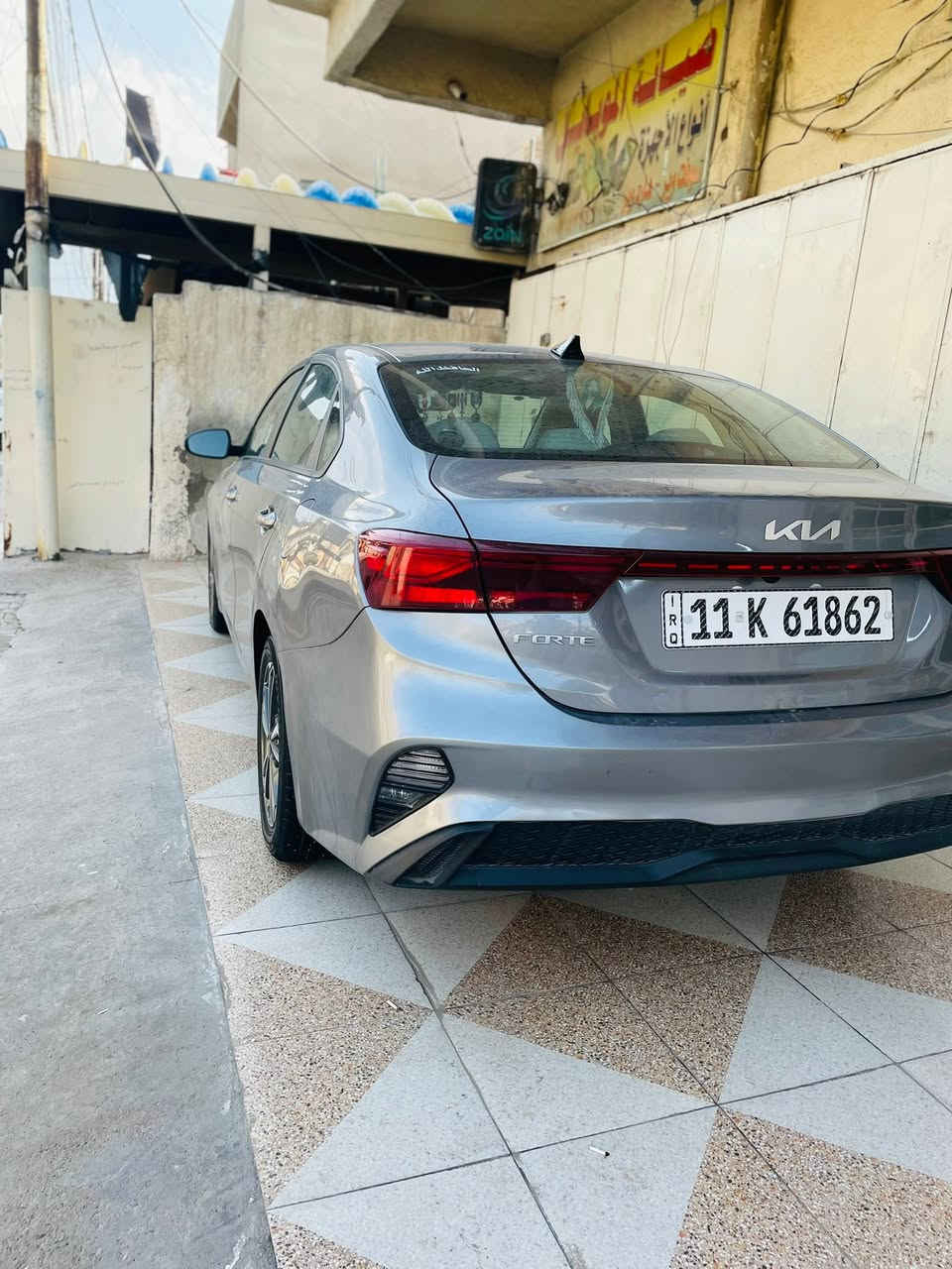 السلام عليكم سياره كيا فورتي للبيع السعر  تواصل عل رقم***********سياره وارد امريكي سياره ماشيه60000كيرcvteسياره فول عل فول كتاب معوقين تحويل عن طريق الوكاله وحادث مثل ما بين عدكم بل صوره وبل عراق دعاميه خلفيه فقط
