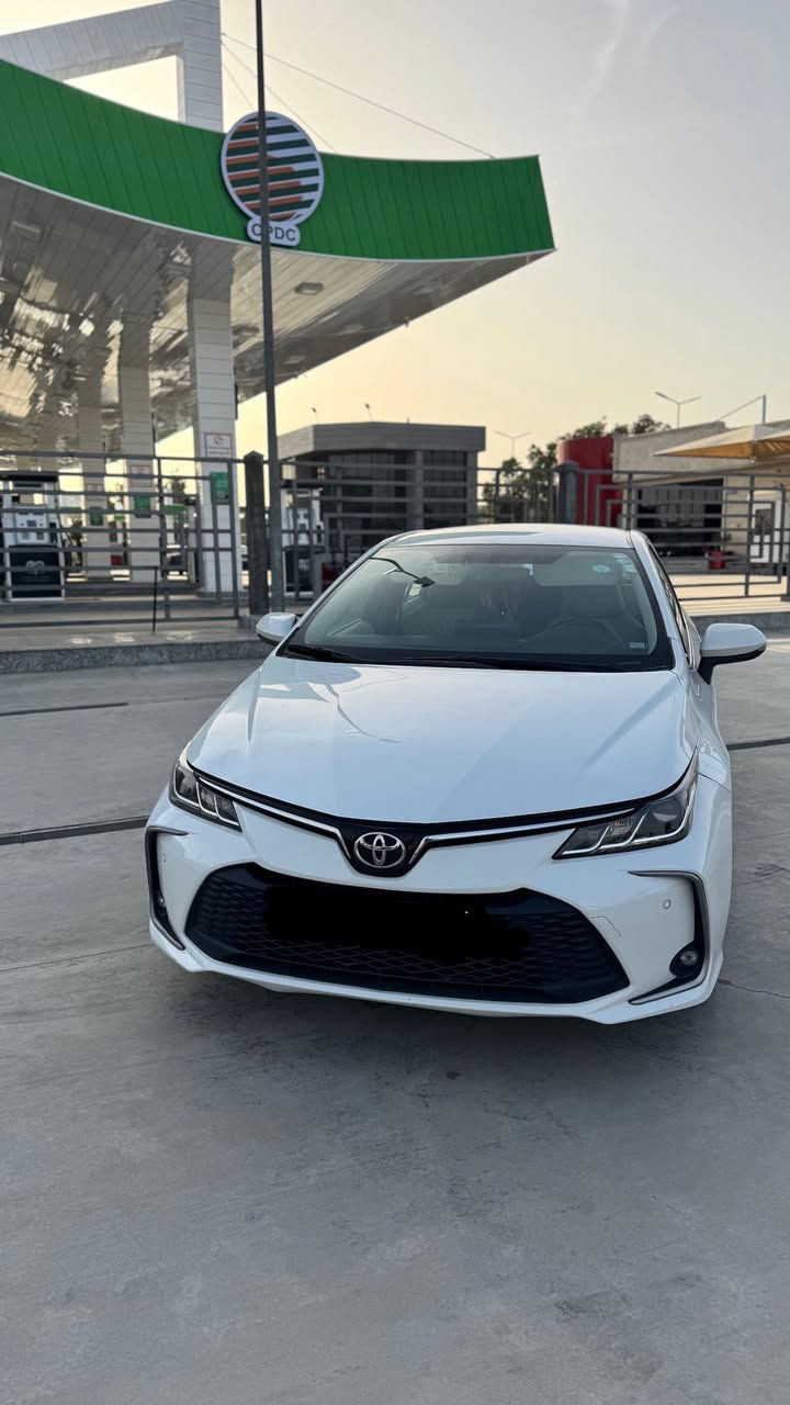 السلام عليكم
كورلا٢٠٢٣ ضمان تويوتا العراق بانزين فقط
السيارة فول مواصفات 
مكينة ١٨٠٠ 
السيارة بعدها تحت الضمان
سيرفس دهن كلة بلوكالة 
ماشية ٧٢ 
بيها بارد بلبداية مال بنيد من صفحة اليمنة
وبارد شبرين بلجاملغ وثنينهن تكحيل 
رايدها ١٧٢ وبيها مجال
***********
مكان بغداد الكرخ
