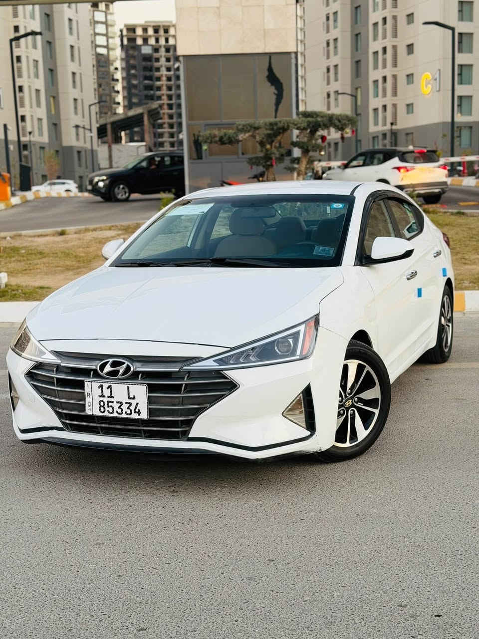 السلام عليكم النترا موديل ٢٠١٩ امريكي حادثها جاملغ مبدل وبنيد وبيها باب كلير من امريكا  مواصفاتها عاديه كير اي تي ام المرغوب كير ومكينه نظيفات سعرها ١١٨ $ رقم تليفوني الشراي يتصل ***********
