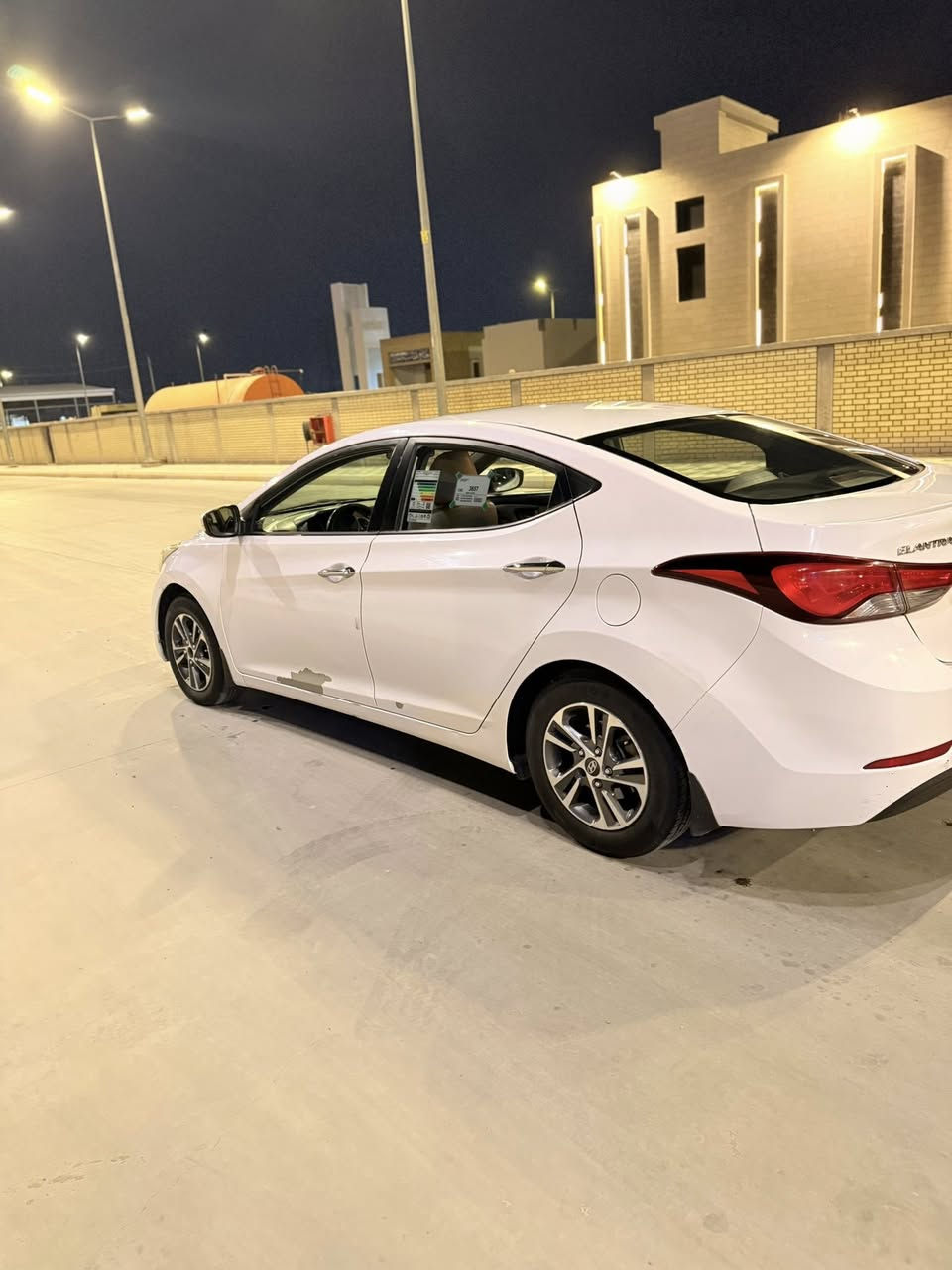 السلام عليكم النتره للبيع مديل (2015) سياره مكفوله وخير من الله سعر السياره($134) للستفسار الاتصال على الرقم  (***********)ملاحضة غير متواجد خاص مكان السياره (الكوت مركز المدينه)
