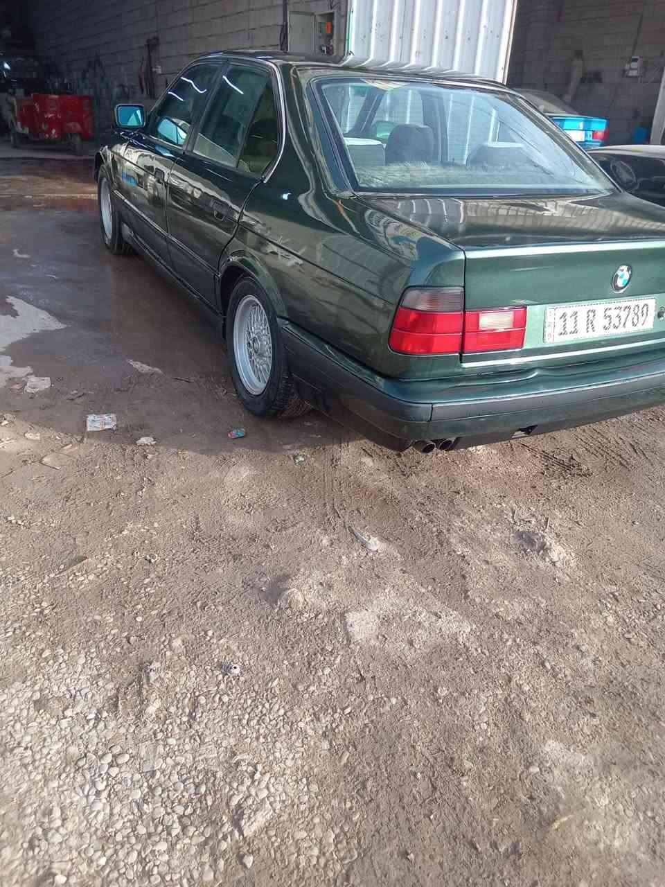 بي إم ٥٢٥ مسكر عدل حدادية كامل رقم بغداد هزة جديد السعر ٦٠ورقة بيها مجال
***********
