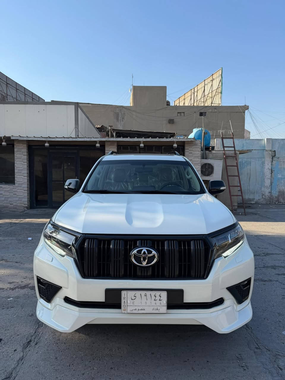 السلام عليكم برادوللبيع   SAS
موديل ٢٠٢٣فول 
مواصفات فتحه جلد ثلاجه وبعدتفاصيل اكثرسياره مال بيت بيع سريع مستعجل  سياره بيهه صبغ صفحه اثرشخوط فقط
 عدادكيلومترالمشي  ٥٠ كيلوفقط 
للاتصال على 
الرقم***********
