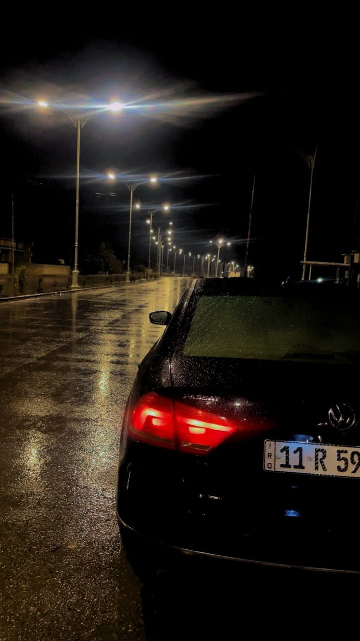 ‎للبيع او مراوس
‎فولكس واكن باسات  
‎محرك 2.500
‎وارد خليجي
فوول مواصفات
‎بصمة
كامرة
سلايد 
‎شاشة ناڤكيشن
‎سستم فايندر
‎تحكم ستيرن جهتين
‎كشنات كهربة امامية + هيتر+كشن السائق
‎ خزن ميموري
‎مثبت سرعة
‎كشافات ليد ويشتغل مع دوران الستيرن
‎الضرر بابتين عكس السائق
‎السيارة ماشية 268 الف كيلو
‎منظومة عدسة عالي وناصي
‎ولد متغير ب مازدات تحكم ب
‎تلفون
‎السيارة عليها ادامة كاملة
السعر 120$
***********
‎مكاني بغداد الاعظمية
