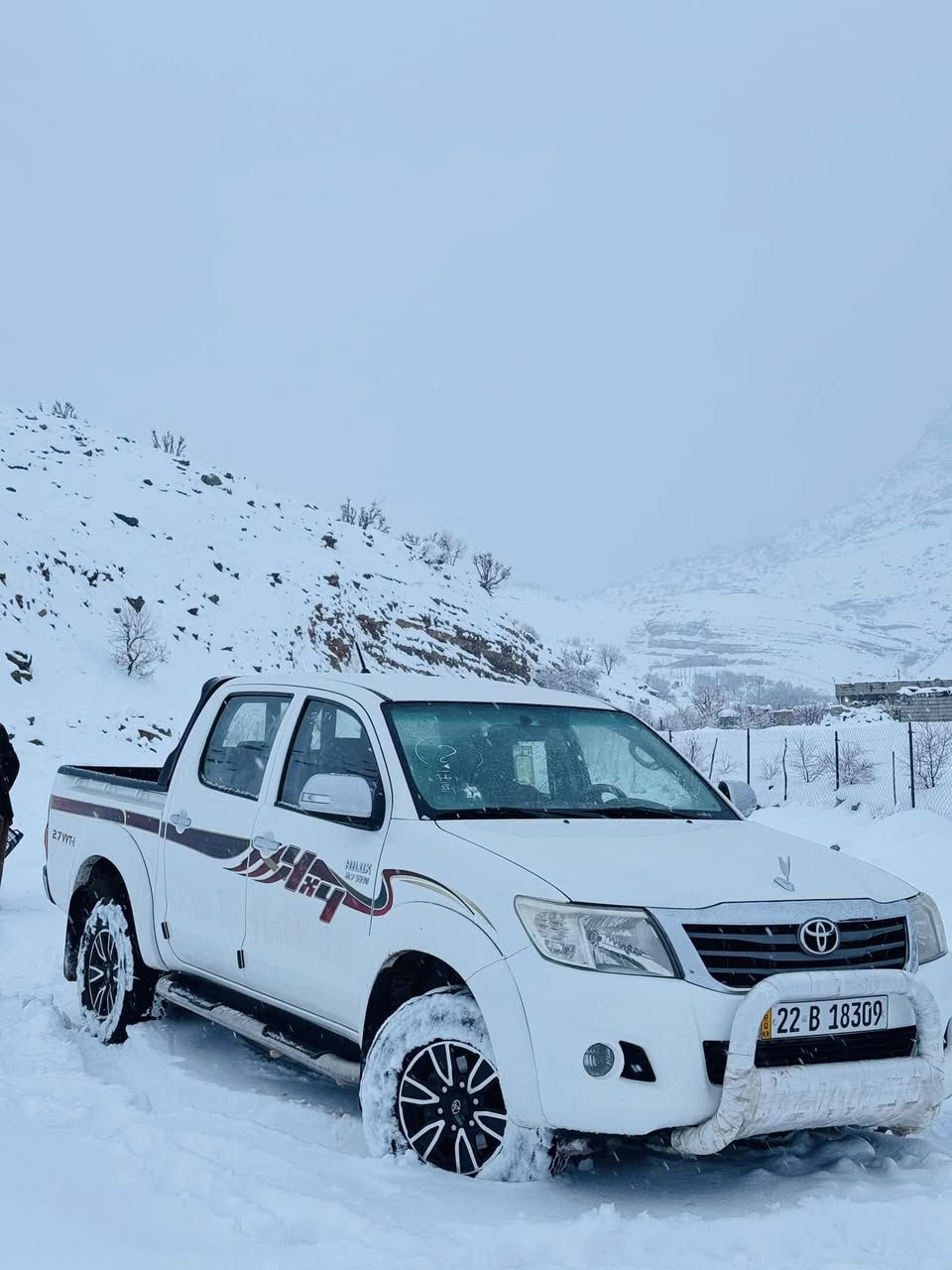 Toyota hilux
مەرزیە ٢٠١٢
سەیدنەهرۆ بتڵ
هیچی پێیوەنیە سەیارەكە ساغە
١٨٨هەزار  ڕوشتوە
سەنەوێی تا ٢٠٢٧تازەیە 
بەشەرتی گێڕ و. مەكینە و وەكالەت و. تەحویل سەیارەكە ماڵی دۆستە لە دەعامی پێشەوە تا دەعامی دواوە بە شەرتە بێ تەقە و. ڕەقەیە تق بڵێی نمونەیە لە جوانی
نرخی ٢١٥$و معامەلەیەكی برایانە
ژم/***********
ناونیشان ڕانیە
