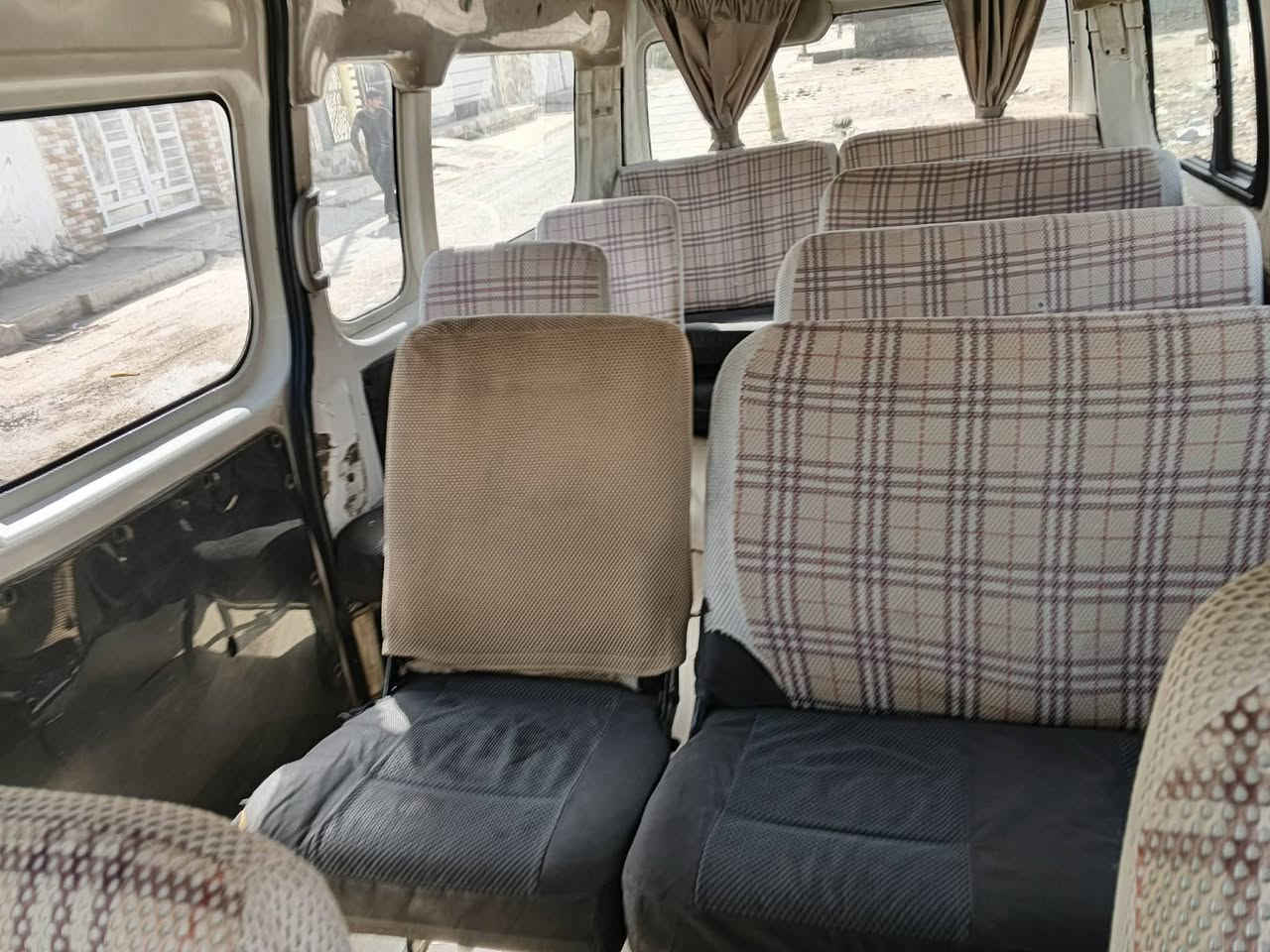 سلام عليكم نيسان البيع هديل ١٤سياره جهاز تخم تاير بيه صبغ بصفحة الطويل مكينة وكير وكسن بيه غاز سيباه درع سعره ١٦٥وبيه مجال ***********
