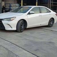 كامري SE • هايبرد • ٢٠١٧