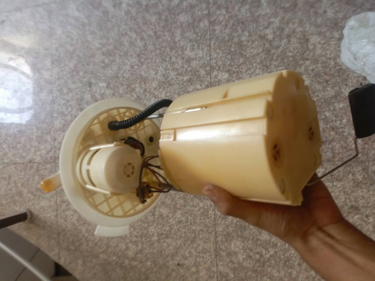 السلام عليكم للبيع مواد النترا 2017وارد امريكي 
اغراض النترا تفصيخ وليس صيني 
قاعدة فيتبم مال كصه
شباك دعامية امامية نقصه نيكلة 
ولحية دعامية خلفية 
ومال الشوتة
وسبير منغولي نضيف جدا مستخدم مرة 
وحدة امانه الله ورسولة 
مكاني بغداد الكرادة 
***********
