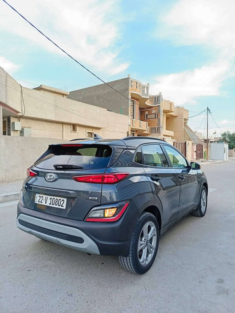 للبيع هونداي كونا موديل ///  2023 ///
فول مواصفات عدا الفتحه ترقيم اربيل 
وارد امريكي حادث جانبي خفيف جدا 
باب الخلفي امبدل ربع باب امامي صبغ فقط والباقي مكفول شرط الفحص 
بدون ايرباك جميع الايرباكات سليمه 💯 
بجم ابلادي على وضع الشركه 
محرك 2000 دوش/ ماشيه 16 حالين
فحص وهزه جديد رقم اربيل الجديد 
ملاحظه حجر البيئه رادارات كله ابلادي 
السعر160 وبيه مجال قليل جدا 
هاتف متوفر وتساب اسيا و اثير ☎️☎️ 
*********** /***********
