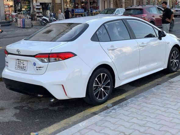 السلام عليكم 
تويوتا كورلا 

موديل 2024 

الرقم أربيل تحويل وكاله 

خليجي هايبرد فقط بارد مأشر بلصور 

محرك 1800 H.EV

شكل الامريكي

ماشيه 31km 

رقم اربيل تحويل وكاله 

- بصمه تشغيل 

- ⁠بصمه ابواب 

- ⁠سويج بصمه 

- ⁠عداد ديجتل

- ⁠ويل كب

- ⁠فتحه سلايد رووف 

- ⁠سايد بريك بصمه 

- ⁠قياده ذاتيه 

- ⁠كروز مثبت سرعة 

- ⁠تحديد مسار 

- ⁠ضبط المسافة

- ⁠فووول ايرباكات

- ⁠لايت لد 

- ⁠اوتو هولد 

- ⁠مود درايڤ

- ⁠ايفين مود 

- ⁠نظام تزحلق

- ⁠تبريد شاشة 

- ⁠كامره خلفيه دواره 

- ⁠شاشه تدعم ابل كار بلاي و اندرويد 

- ⁠تبريد خلفي 

- ⁠ومنفذ شحن خلفي

السعر 147$ وبيهه مجال 

***********

واتساب متوفر
