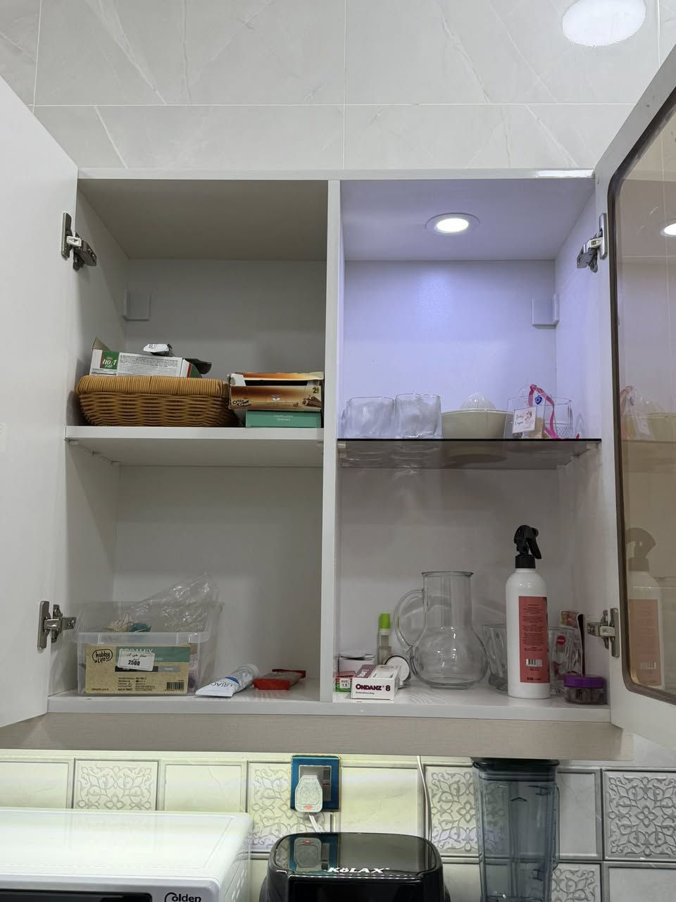 كاونتر للبيع مستخدم ٥ اشهر شغل درجه أولى ثقيل سعر ٢٤٠٠مع طباخ وساحبه مكاني بغداد الكريعات 
الرقم ***********
