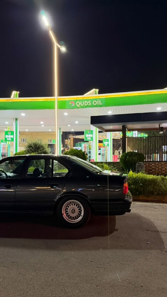 السلام عليكم
BMW 525i
1994

V6 

كير اوتو 

سياره شرط التحويل والغرامه 

السياره جاهزه ومابيه نقص برغي 

مو شراي لاتكسر بحلال العالم 

***********

الموقع : كركوك 

السعر اتصل وبيك خير وتدلل .
