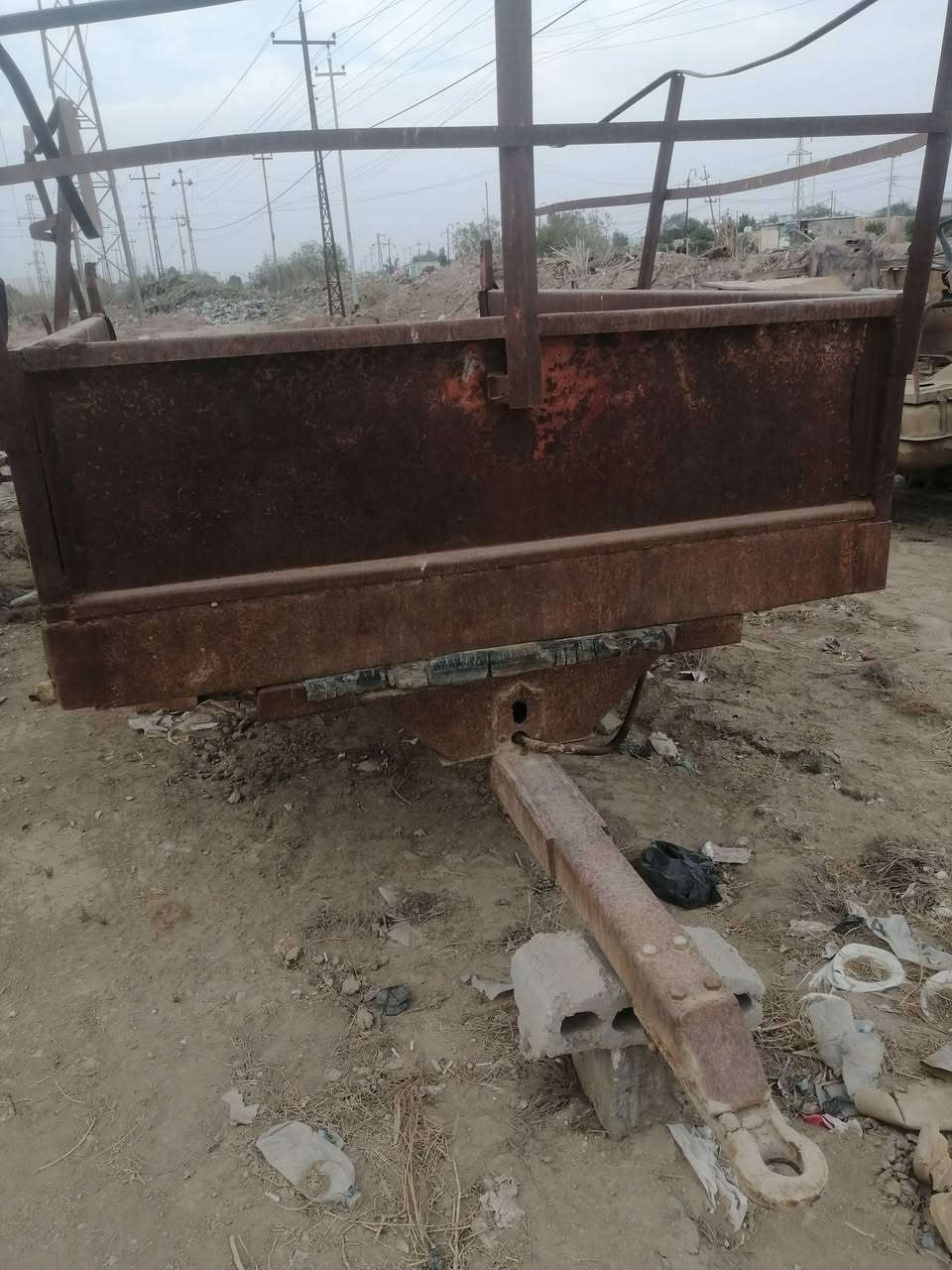 البيع عربانه السعر 900 العنوان الديوانية ***********
