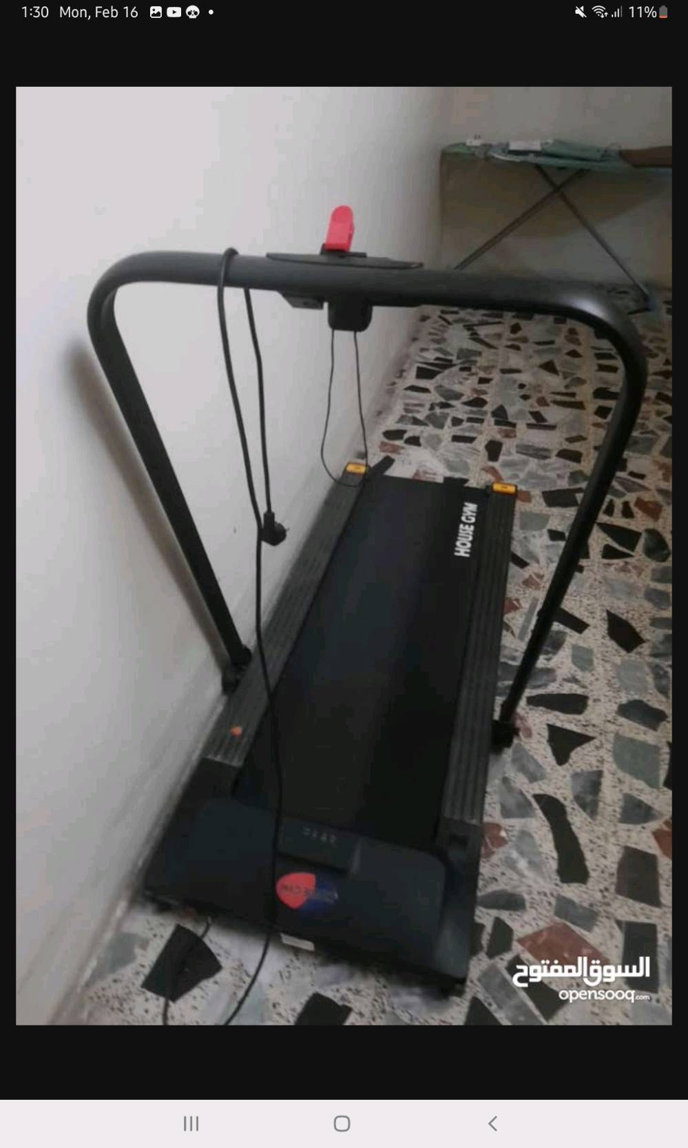 جهاز مشي بحالة ممتازة يستطيع تحمل ١٢٠ كيلو واقصى سرعة اله ١٢كيلو بالساعة ويوجد عداد وقت وسرعة وعدد الكربوهيدرات المحروقة والمسافة المقطوعة 