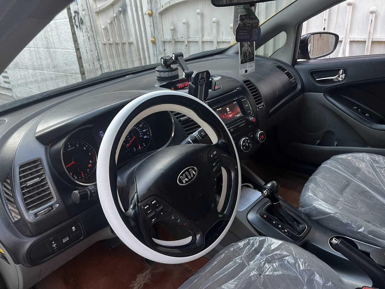 سلام عليكم. كيه فورتي لبيع سعر 88وبيه مجال***********
