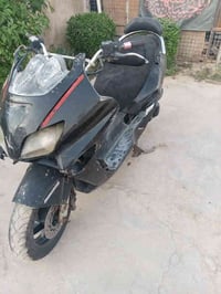 دراجه فورزا للبيع07733421127