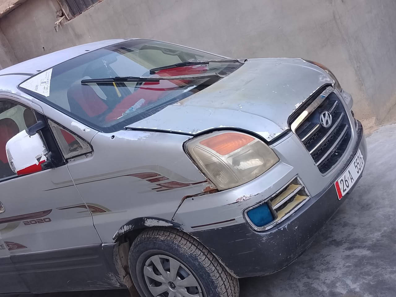 السلام عليكم ورحمه الله
ستاركس 2007 للبيع نظيفه 
محرك جديد 
سنويا جديده2030
رقم دولي 
المكان صلاح الدين  الشرقاط اسديره
***********
