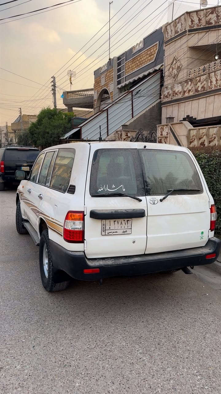 2001 v6 سلك فول عادي صبغ عام رقم نجف اصولي مكان بغداد
***********
