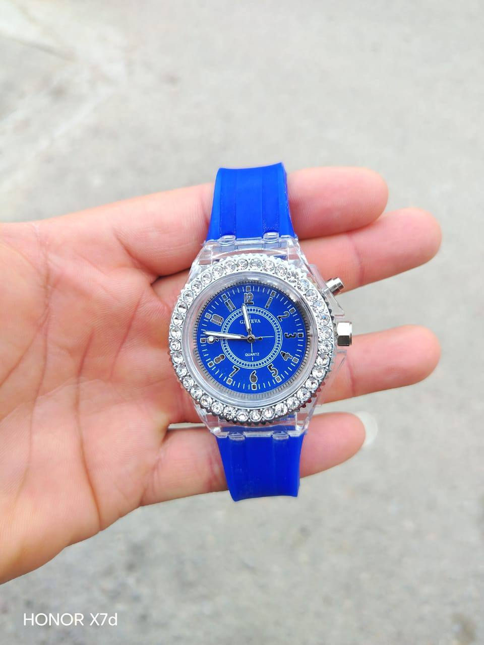 يالله على بركة الله تم وصول وجبه جديده من الساعات اليابانيه المستخدمه الباله  والاسعار مناسبة جداً للتواصل مراسلة الصفحه العنوان شارع الحسينيه قرب التفاح الأخضر يوجد توصيل


**إذا كنت صاحب هذا الإعلان وتريد حذفه لأي سبب، رجاءا أرسل رسالة إلى الدعم الفني**