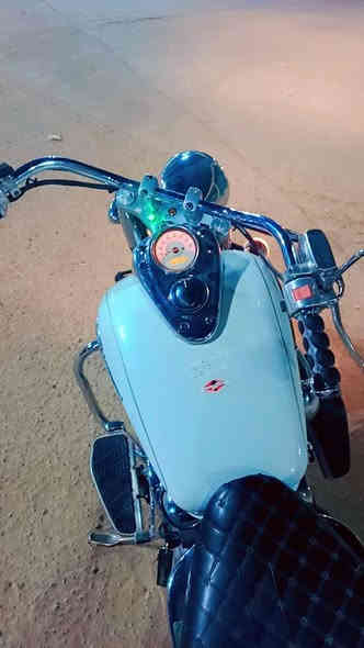 سلام عليكم شباب درجة شادو 400 دراجة رمبه او مكفولة كفاله  عامة ماشية 47 الف تجي او اشوف النضافه دراجة اي بي اي العنوان بغداد استفسار *********** سعر خاص بدون رقم الدرجة فقط مكاتبه
