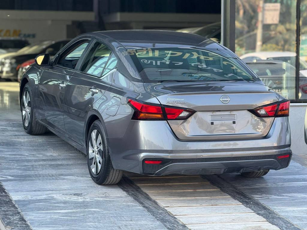 نيسان التيما 2024 موصفات sفقط بي بابين طرف سكن بجم خلفي كله كبس كاتي تترقم شمالي عنوان ديالى خانقين 
***********
*********** خناقين, ديالى
