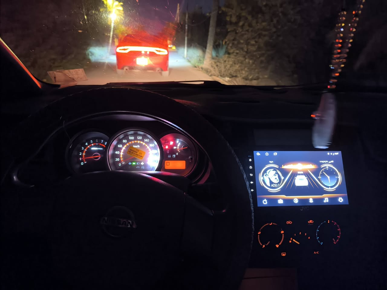 السلام عليكم/ نيسان تيدا 2009 للبيع سيارة خير من الله نضيفة بيهه فقط ضربة باب السايق مو قويه ورجعناهه كما كان وجاهزة من كلشي كامرة وحساسات وشاشة تبريد يخبل وكذالك التدفئة وبأسمي الحمد لله سيارة حلوة وقتصادية وما متعوبة من خذيته قبل سنتين من شخص كلش مداريهه وحتى من خذيتهه اني داريته بلزايد وعلى ايدي رقمهه بصرة خصوصي ولشراي تتحول بأسمة لان انه ما اريد اتعب احد ولا الشخص اليشتري يتعبني شغلتي اخلصهه بشي حلو ويرضي الله السيارة عارضهه 95 ورقة وبيهه مجال مكاني محافضة ميسان رقم الموبايل ***********
