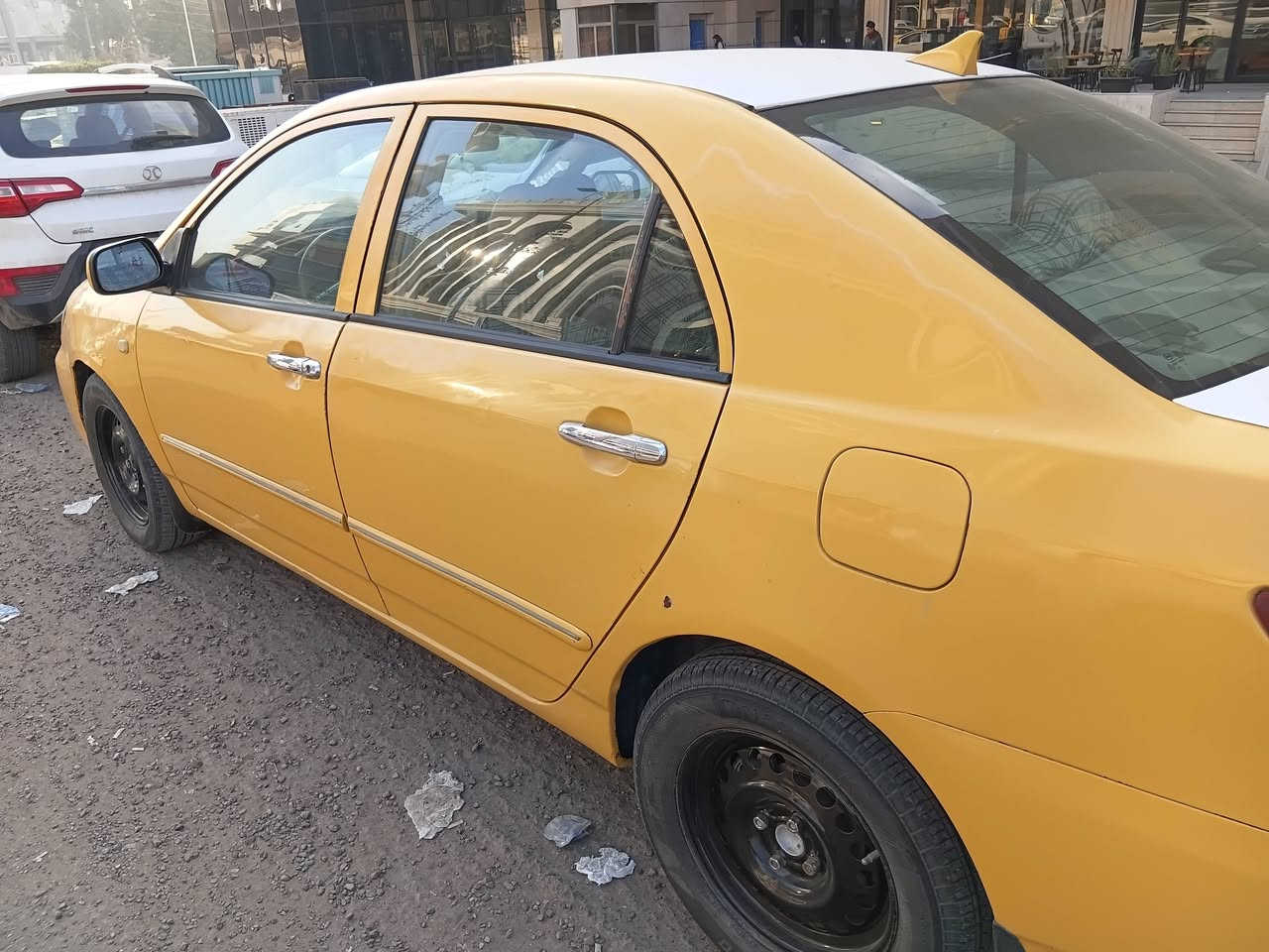 سلام عليكم بي واي دي f3  / 2011 مكفوله من الضربه   بيهه صبغ فقط جاملغ خلفي اهلالاات الخلفيه كير وكلج جديد  المكينه  لانسر  بيهه تبخير  كهربائيات كامله تخم تايرات جدد مع ويل جدد / مري تحكم لايت زنون تبريد ثلج رقم جديد سنويه لغايه ٢٠٢٧ داخله هزه هيئه مصفره وبسمي.   السعر ٤٥     / *********** العنوان الراشديه قرب مرور الحسينية
