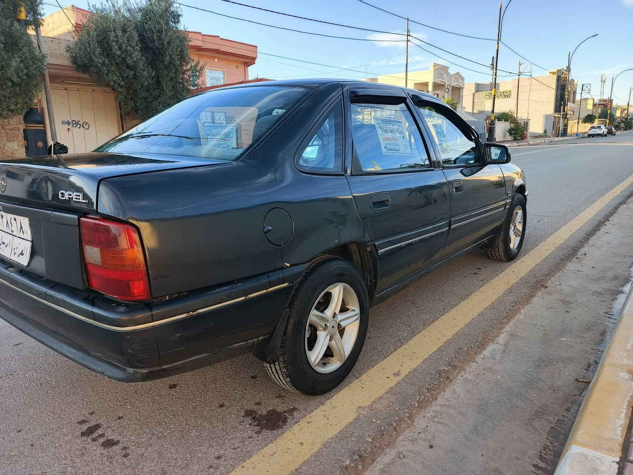 سلام عليكم فكترا موديل 92 حجم 20 كير توماتيك
كير محرك شرط صبغ عام بدون ايد دعم مكفولة من الدعم تحويل شرط سياره بيدون مصرف شرط غرامات 270 ينزل من  سعر 45
***********
مكان بعشيقة
